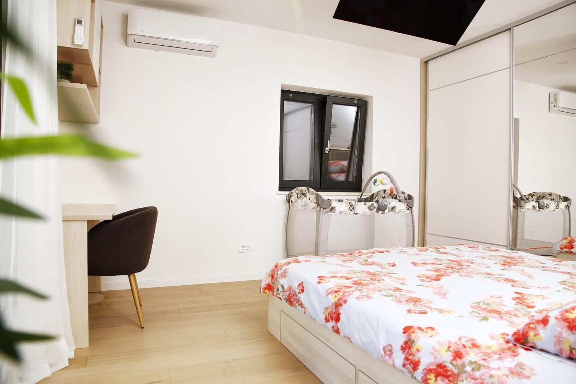 Apartment Zaza - Home & Style - King Bed, Modern, Parking Privlaka  Exteriör bild