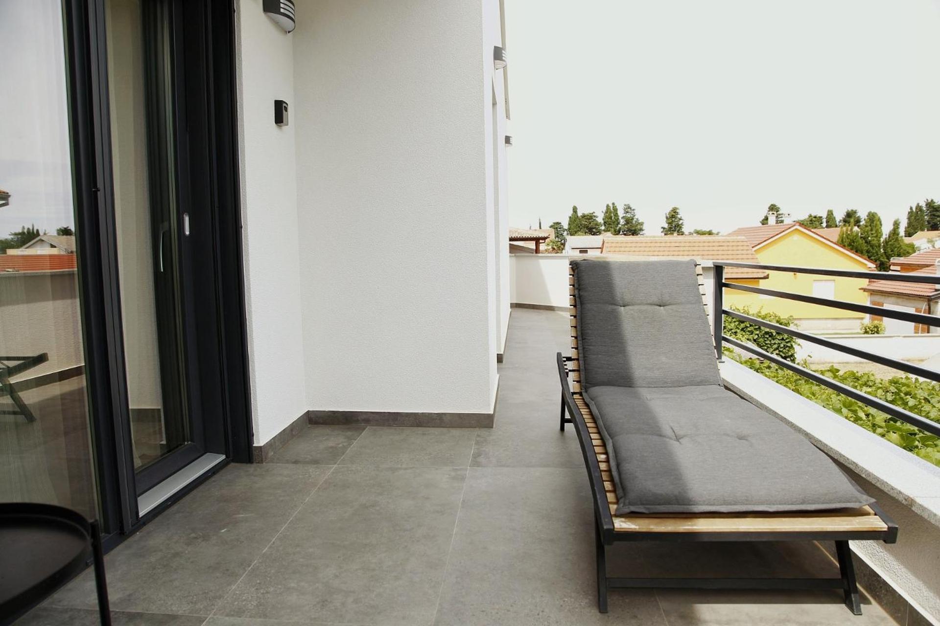 Apartment Zaza - Home & Style - King Bed, Modern, Parking Privlaka  Exteriör bild